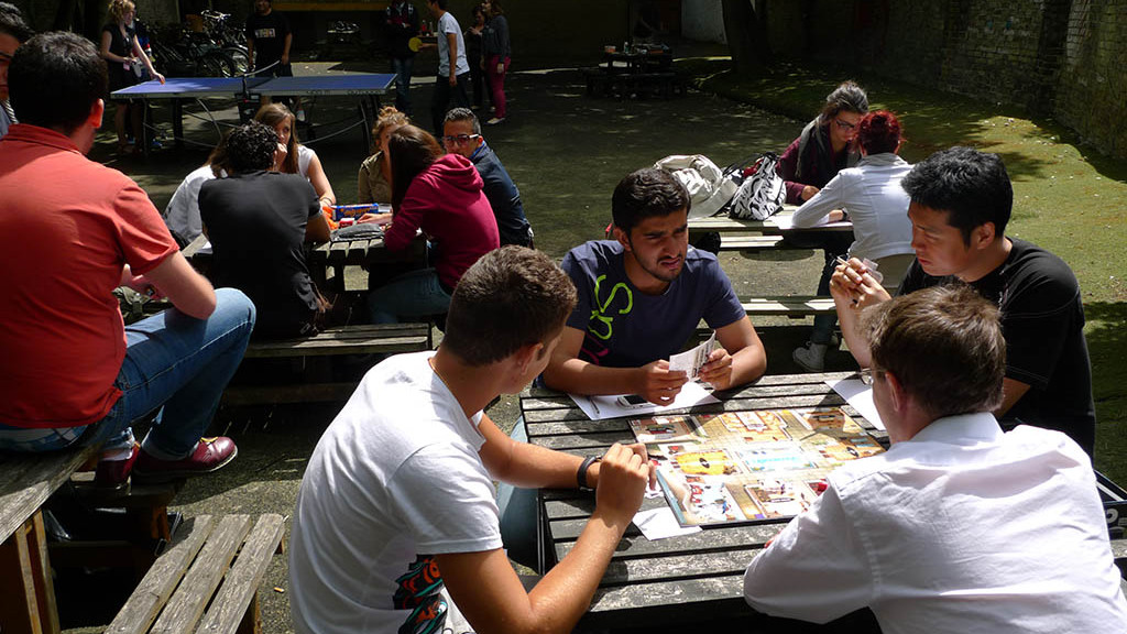 Sprachaufenthalt_-_Erwachsene_-_Cambdridge_-_Englisch_Lernen_und_Aktivitäten