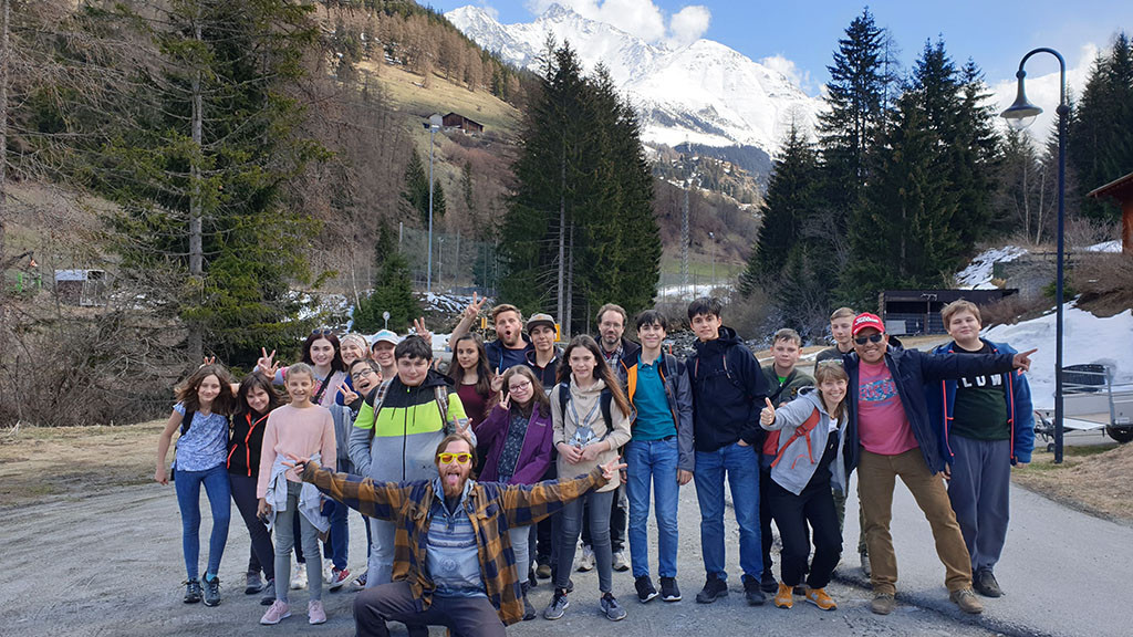Feriensprachaufenthalt_und_Sprachaufenthal_für_Kinder_in_der_Schweiz_-_Frühlingsferien_-_Wallis