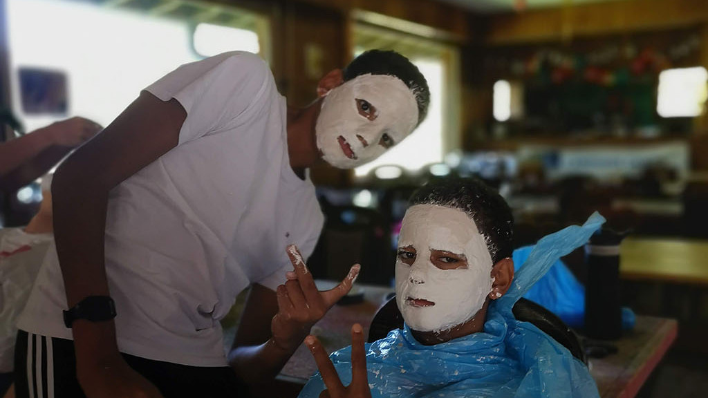 Switzerland_-_Language_classes_and_activities_for_children_and_teenagers_-_Summe