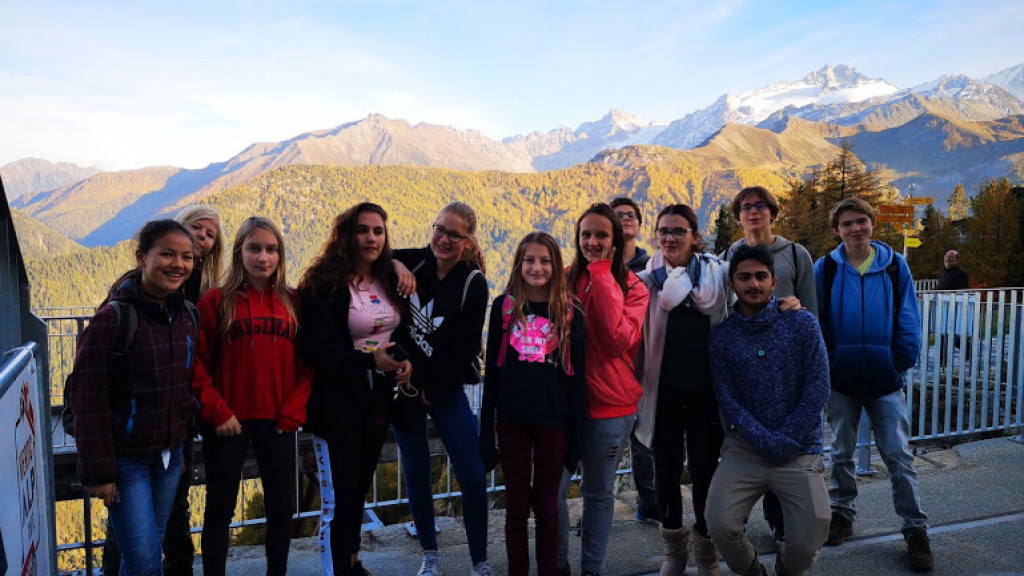 Activities_and_English,_French_or_German_lessons_in_Switzerland